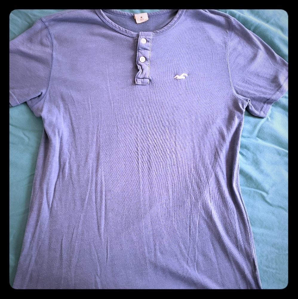 Hollister Men's Button Cotton Tee